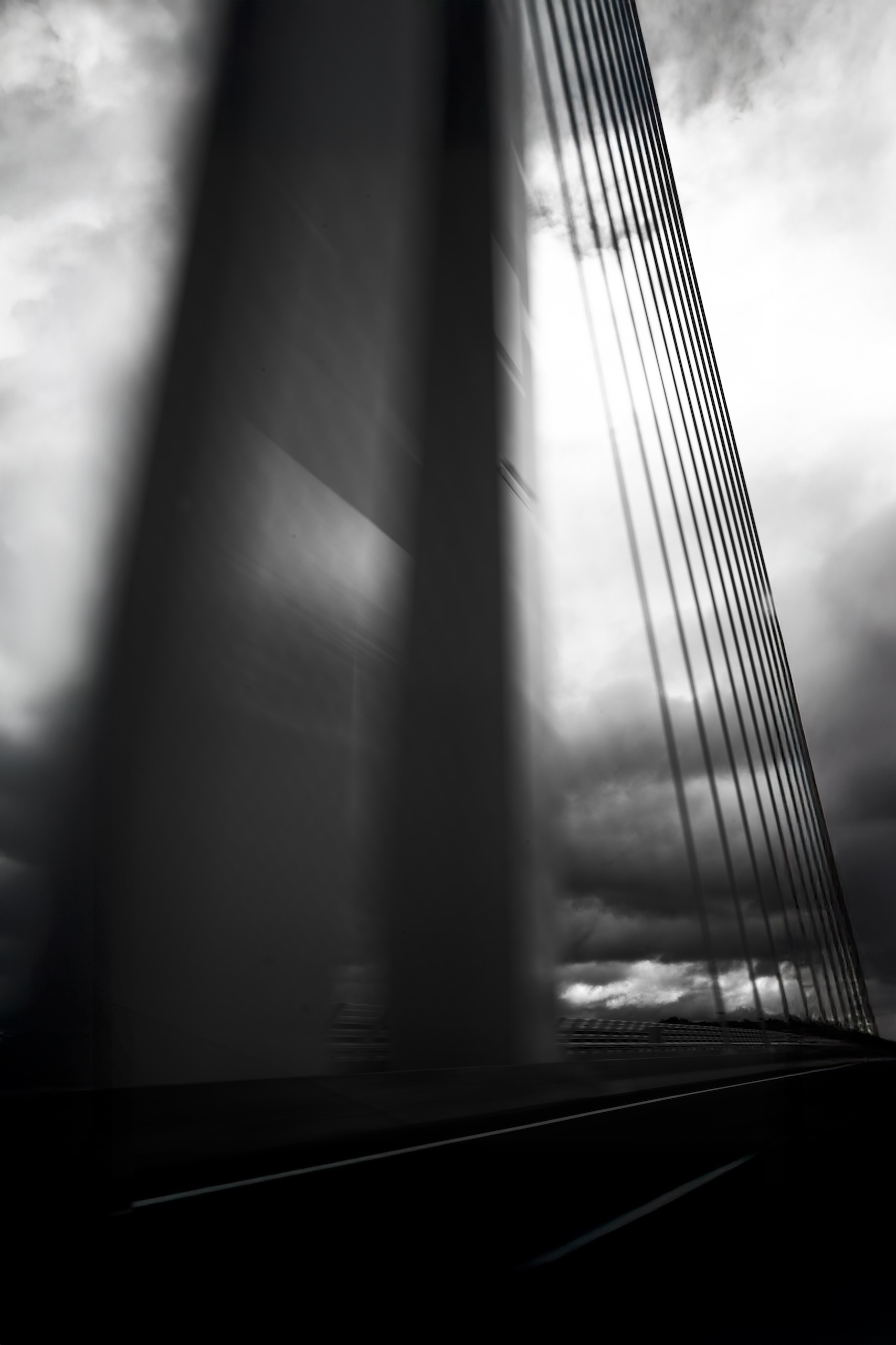 Suspendu par les lignes - Afbeelding 2